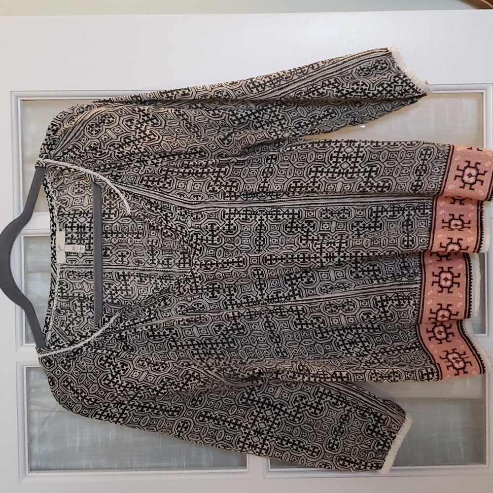 . Joie tunic